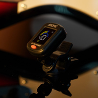Wholesale Chromatic Clip-On Guitar Tuner Electric Charging Stringed Instruments Parts Bass Application Accessories