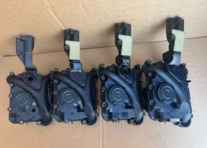 Audi A6LC6 Yağ-su Ayırıcı Egzoz Valfi Motor Karter Egzoz Valfi 06E103547AH 06E103547AB 06E103547F için uygun - Product Image 3