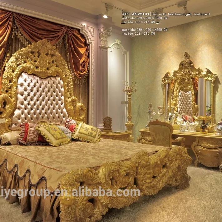 เตียงหรูหราสไตล์ฝรั่งเศสพระราชวังสีทอง Tufted ชุดเฟอร์นิเจอร์ห้องนอนหรูหรา