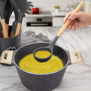 Ensemble d'ustensiles de cuisine en silicone à manches en bois, 11 pièces (spatules, pinces, cuillères), non toxique, faible MOQ, avec support - Product Image 5