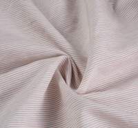 Remise sur commande en gros Tissu rayé cationique 100 % polyester confortable pour housse de couette, textile de maison, literie
