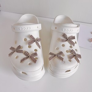 Conjunto de Estilo Rústico. Adornos para Zapatos con Forma de Nudo de Mariposa y Gatito, Accesorio Divertido para Calzado, Apto para Mujeres y Niñas - Product Image 4