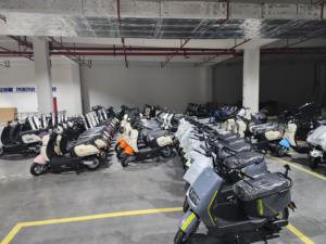 2024 yeni yetişkin elektrikli Scooter ucuz <span class=keywords><strong>2</strong></span> koltuklar iki tekerlekli elektrikli motosiklet yarış EEC COC sertifikası ile satılık - Product Image 6