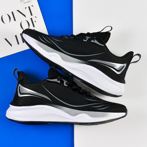 Chaussures de course personnalisées pour couple, légères, décontractées, unisexes, en maille respirante, antidérapantes, pour l'entraînement – Collection été très prisée - Product Image 6