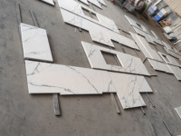 Meubles de cuisine modernes écologiques en mélamine blanche, prêts à assembler (RTA), avec robinet et évier inclus, de la marque Goldtop Custom.