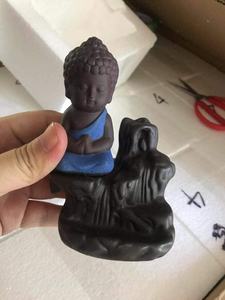 Tempat Pembakar Dupa Keramik Little Monk Buddha Waterfall dengan Aliran Balik, Ukuran Kecil 7,5*11,5cm, Bahan Kuningan, Portabel - Product Image 3