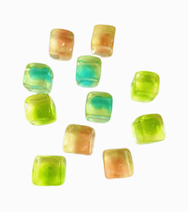 2025 yeni ürünler sakızlı sihirli küpler meyve tatları sürpriz sakızlı eğlenceli 5 hayvan şekilleri - Product Image 4