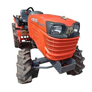 Tractor Agrícola Usado B2420 de 50 HP, 4WD, Transmisión por Engranajes, Color Rojo, Multifuncional, con 6 Meses de Garantía - Product Image 6