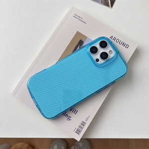 Nueva funda de jabón ovalada transpirable de refrigeración para <span class=keywords><strong>iPhone</strong></span> 16 17 15 14 Plus 13 12 <span class=keywords><strong>11</strong></span> Pro Max cubierta transparente de disipación de calor a prueba de golpes - Product Image 4