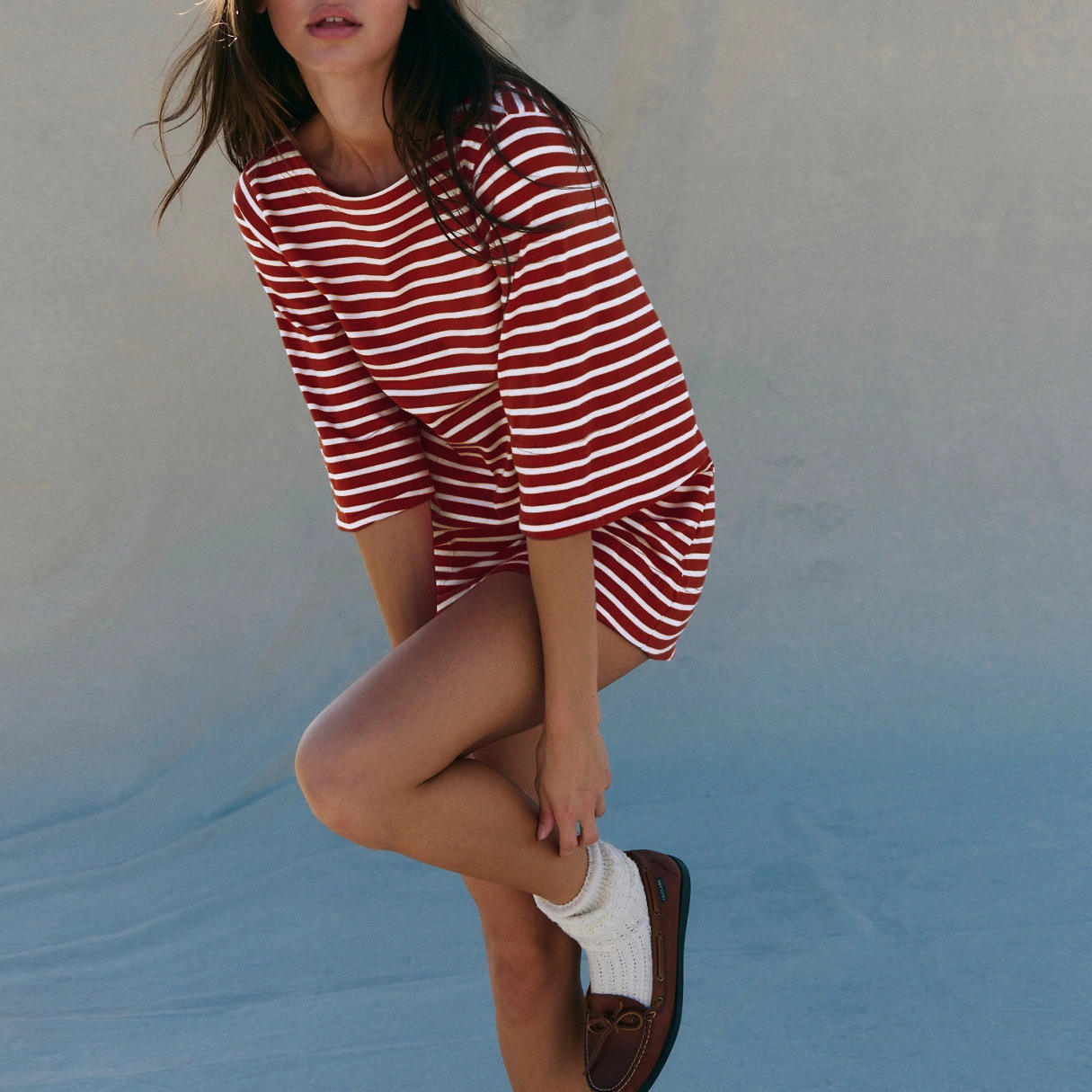 แดง + ขาว