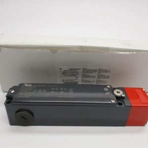 Nuevo Controlador PLC de Automatización Industrial Original L200-M1C3-SLM2-4-L2G para Almacén, Marca L200-M1C3-SLM2-4-L2G, Nuevo de Fábrica - Product Image 1