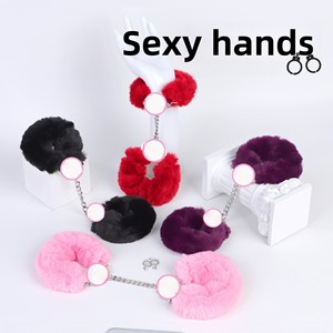 Regolabile in metallo di spessore peluche manette giocattoli del sesso oggetti di scena con chiave braccialetto Bondage ingranaggio per la moderazione e la tortura - Product Image 1