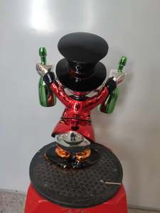 Statua da Giardino in Fibra di Vetro a Forma Personalizzata, Statua di Papera Miliardaria Artistica per Esposizione - Product Image 6