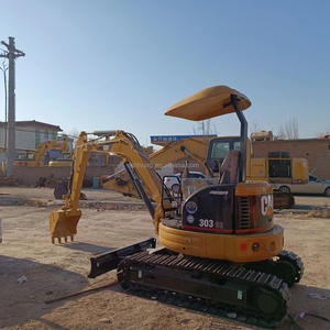 Miniexcavadora Usada Caterpillar 303 de 3 Toneladas con Motor y Bomba para Construcción en Exteriores - Product Image 5