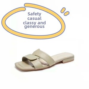 Nuove Ciabatte Estive da <span class=keywords><strong>Donna</strong></span> di Tendenza Comode Leggere e Casual con Elegante Design a Fascia Unica e Punta Quadrata Aperta - Product Image 3