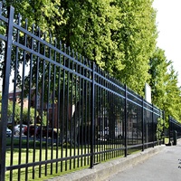 Valla Tubular de Acero, Paneles Metálicos Modernos con Recubrimiento de Polvo Negro para Jardín Residencial