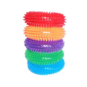 Di vendita calda Non tossico TPR durevole Pet Squeaky anello da masticare morbido pugnale denti pulizia cane masticare giocattolo - Product Image 3