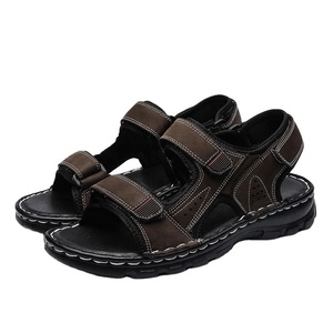 Chaussons de luxe pour hommes, confortables, en cuir souple, sandales plates tendance, tongs, chaussures décontractées, sandales antidérapantes pour hommes - Product Image 1