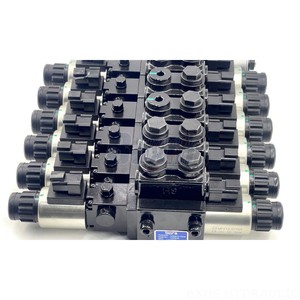 วาล์วไฮดรอลิกแบบหลายทาง HDCF50 50 ลิตร/นาที 250 บาร์ วาล์วโซลินอยด์แบบ 6 ทาง วาล์วควบคุมทิศทางแบบโซลินอยด์ เหล็กหล่อ เกลียวใน - Product Image 3