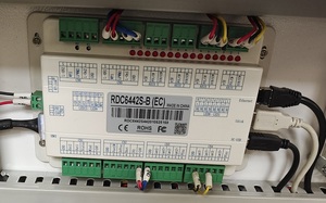 Adecuado para máquinas de grabado láser CO2 de escritorio 1390, con refrigeración por agua, admite operación automatizada con madera y cuero. - Product Image 6