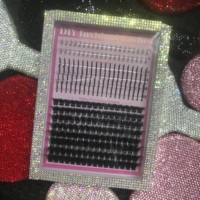 Cils en grappe pré-coupés : DIY sans trace, réutilisables, volume intense pour le carnaval et les looks à base de cils effilés