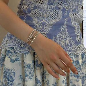 ขายส่งและขายปลีกเครื่องประดับแฟชั่นระดับไฮเอนด์ สร้อยข้อมือทอง G18K สีเทา ดีไซน์จากน้ำทะเล สร้อยข้อเท้าทันสมัย - Product Image 2