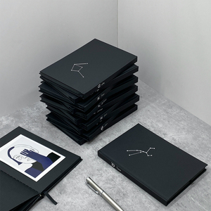Sidexue – carnet personnalisé de journal du zodiaque, Constellation, Horoscopes avec papier noir - Product Image 1