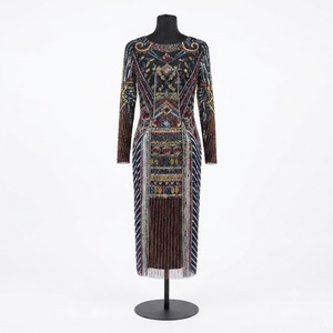 Robe de cocktail géométrique à manches longues multicolores pour femmes, ornée à la main de perles décoratives vibrantes, élégante - Product Image 1