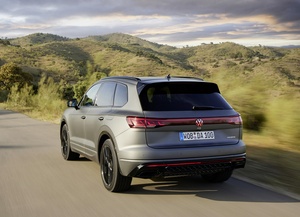 Acceptons les commandes personnalisées – Volkswagen <span class=keywords><strong>Touareg</strong></span> PHEV 2024 2022, système <span class=keywords><strong>hybride</strong></span>, conduite à gauche, voiture neuve ou d'occasion, essence, SUV, provenance Chine - Product Image 5
