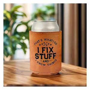 Manchon isotherme personnalisé en similicuir et néoprène pour canette de bière 12 oz, idéal pour les cadeaux de mariage - Product Image 2