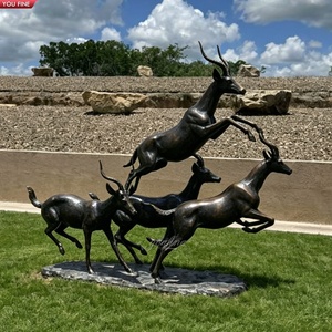 Sculpture YOUFINE en bronze noir coulé, groupe d'antilopes en pleine course, statues de <span class=keywords><strong>gazelles</strong></span> sautant grandeur nature pour place publique extérieure - Product Image 6