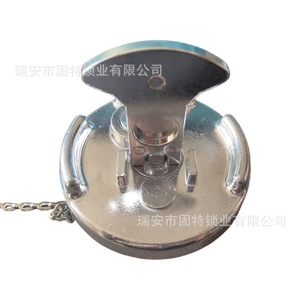 ฝาปิดถังน้ำมันอลูมิเนียมสีเงินสำหรับรถบรรทุก 1104859100 รองรับการติดตั้ง - Product Image 2