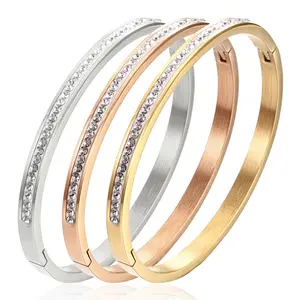 Hoge Kwaliteit 18K Vergulde Designer Mode Glanzend Zirkoon Sieraden Bekende Merken Rvs Cz Diamant Armband Voor Vrouwen