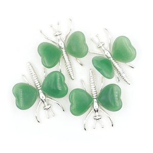 Naturel Rose Or Papillon Cristal Coeur Aile Ornement Décor À La Maison Cadeau En Gros <span class=keywords><strong>Pierre</strong></span> De Guérison Chakra Énergie Spirituelle Artisanat - Product Image 3