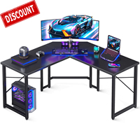 Table de jeu moderne en forme de L avec chaises et étagère, bureau d'ordinateur à domicile, bureau de jeu LED avec 2 prises – Offre spéciale