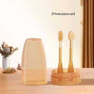 Ensemble brosse à dents et brosse à langue pour bébé de qualité alimentaire, jouet de dentition souple à tenir avec couvercle anti-poussière, pour l'apprentissage et la protection des tout-petits - Product Image 6