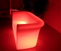 Meubles de lumière LED RVB au design moderne de haute qualité, canapé de bar à LED à deux et trois places rechargeables et imperméables