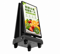 Écran vertical tout-en-un double face extérieur alimenté par batterie, compatible Android et Windows, avec roulettes pour le déplacement (ODM/OEM)