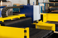 Machine de découpe laser industrielle CNC haute puissance pour plaques d'acier inoxydable, découpeuse à fibre CNC haute précision pour aluminium