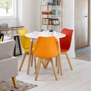 Chaise <span class=keywords><strong>de</strong></span> salle à manger <span class=keywords><strong>en</strong></span> plastique PP avec pieds <span class=keywords><strong>en</strong></span> bois, style scandinave classique, prix d'usine, style nordique moderne, pour restaurant, café, hôtel, salon - Product Image 5