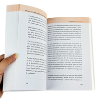 Personnalisation en usine de livres brochés en papier, impression de manuels éducatifs avec prise en charge de plusieurs langues