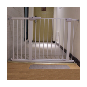 Barrière de sécurité pour bébé à double verrouillage, en métal, facile à franchir, pour portes et escaliers, fixation par pression, articles pour bébé - Product Image 4