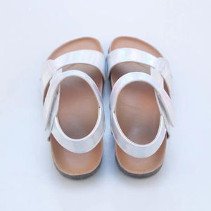 Sandales de plage en toile pour bébé, garçons et filles, pantoufles inspirées de styliste, sacs en toile, chaussures en cuir à la mode OEM - Product Image 2