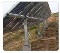 Contrôleur de suivi solaire GPS mono-axe compact, système de montage compatible bétail, pour panneaux solaires à usage commercial et industriel, galvanisé à chaud
