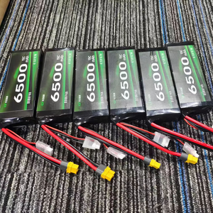 Batterie en gros 3.7V 2200mAh 5200mAh 5500mAh 6500mAh 70C 120C Pack Lithium à Débit de Décharge Élevé pour Jouets de Course 8000 en Gros - Product Image 1