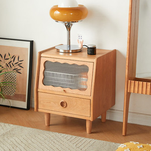 Mesita de noche nórdica de madera maciza con puerta de vidrio, muebles de almacenamiento minimalistas modernos para dormitorio de madera de cerezo - Product Image 1