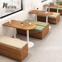 Set Meja dan Kursi Makan Kayu Solid Warna Krem, Kursi Santai Modern, Furnitur Restoran untuk Kedai Kopi Selebgram dan Kedai Teh Susu