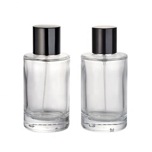 Flacons de parfum en verre de haute qualité 30ml/50ml/100ml avec bouchon magnétique, vaporisateur à pompe, impression d'écran, logo personnalisé - Product Image 1