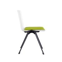 Chaise de salle à manger en plastique, chaise en plastique noire, chaise d'entraînement empilée avec coussin de siège en tissu