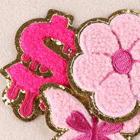 Vente en gros de patchs en chenille à bord doré avec broderie de style rose commun et patchs thermocollants à paillettes